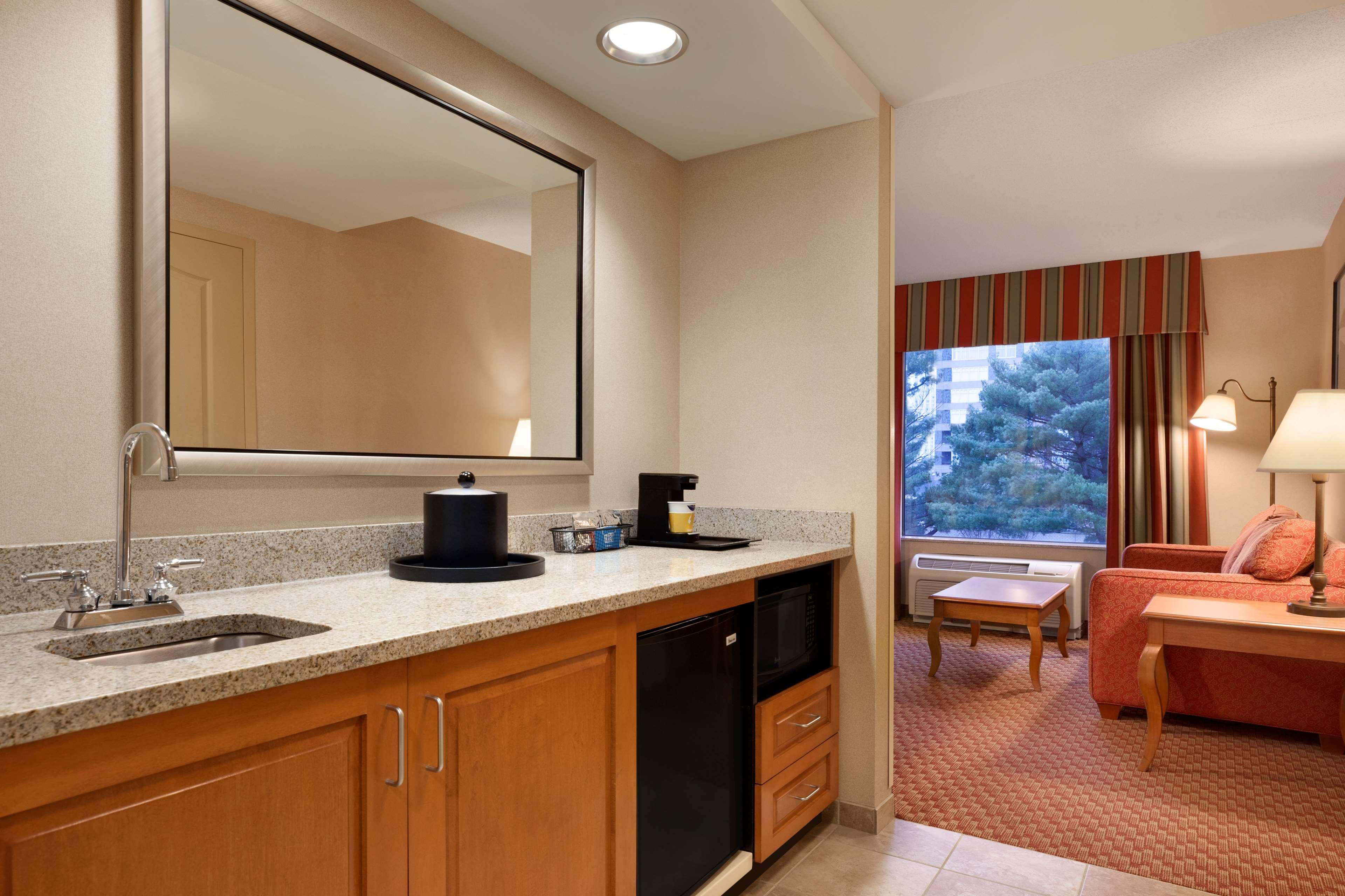 Hampton Inn & Suites Іст-Хартфорд Екстер'єр фото