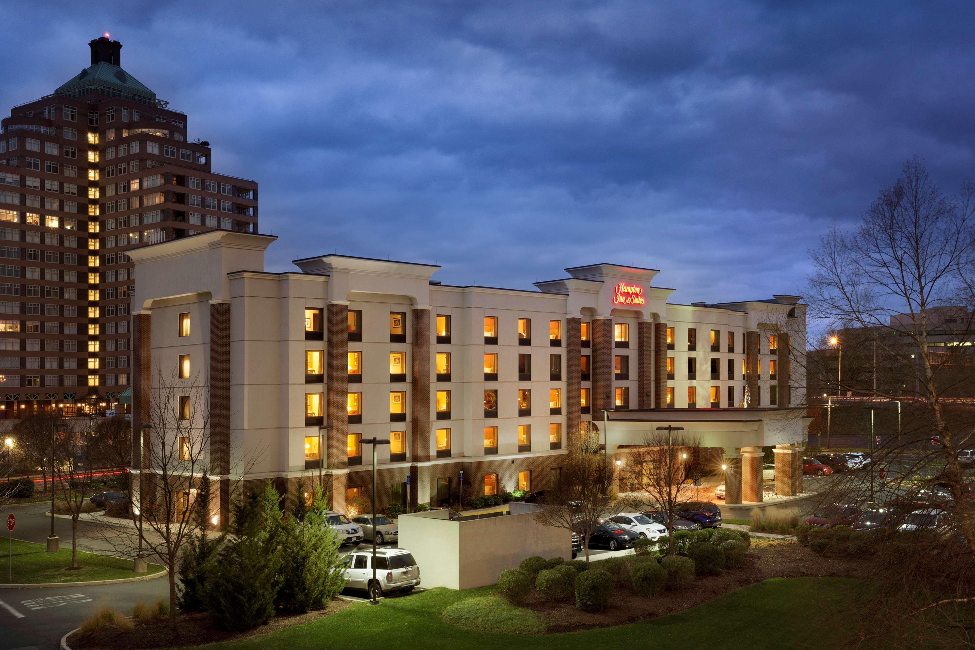 Hampton Inn & Suites Іст-Хартфорд Екстер'єр фото
